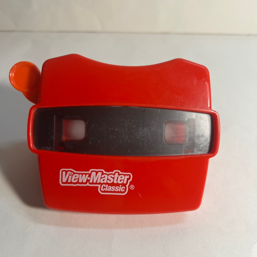 Classic Red Viewer - Picture 2 of 6